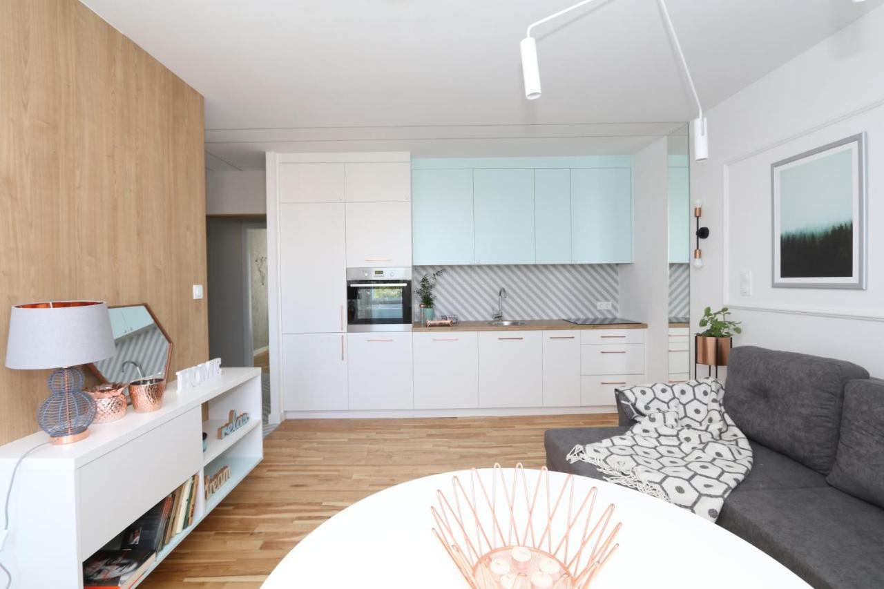 ורשה Romaszewskiego Zoliborz Bedroom Pokoj Metro מראה חיצוני תמונה