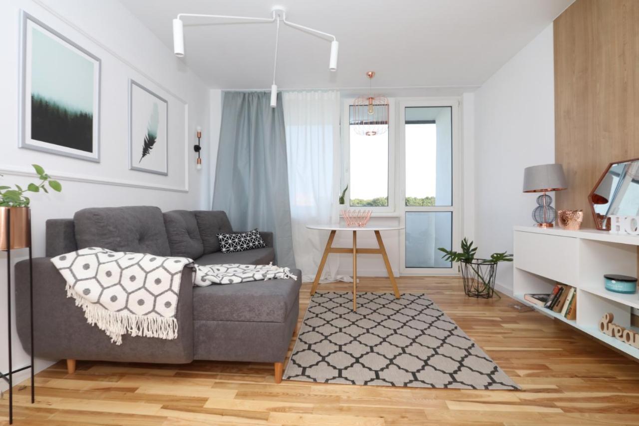 ורשה Romaszewskiego Zoliborz Bedroom Pokoj Metro מראה חיצוני תמונה
