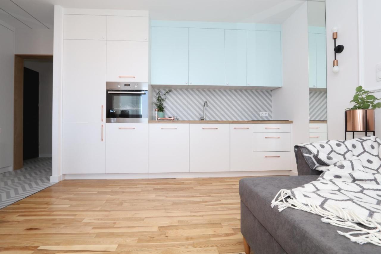 ורשה Romaszewskiego Zoliborz Bedroom Pokoj Metro מראה חיצוני תמונה