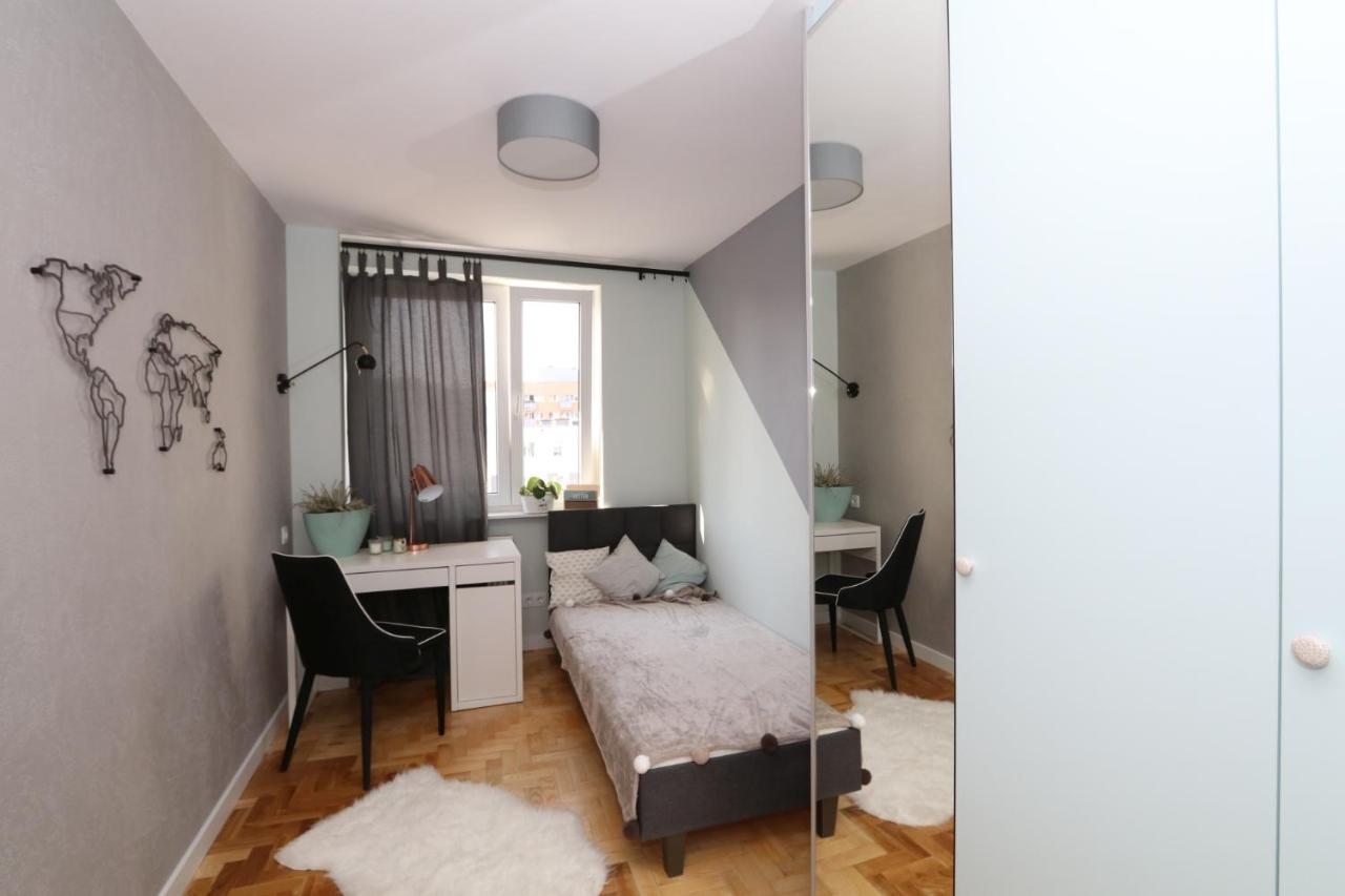 ורשה Romaszewskiego Zoliborz Bedroom Pokoj Metro מראה חיצוני תמונה