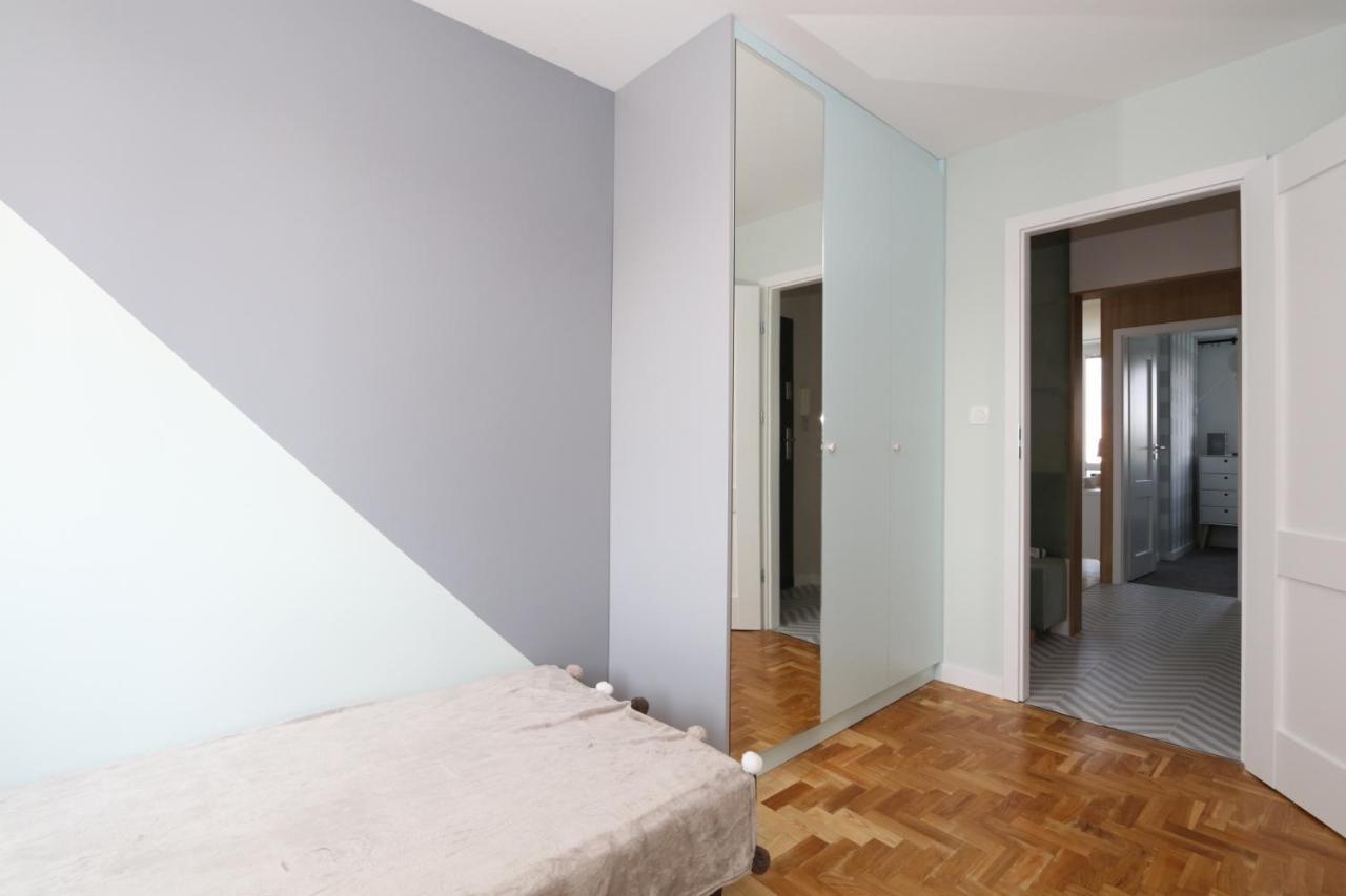 ורשה Romaszewskiego Zoliborz Bedroom Pokoj Metro מראה חיצוני תמונה