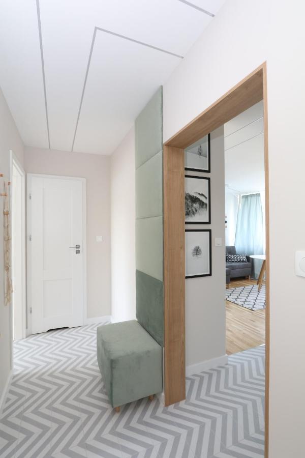 ורשה Romaszewskiego Zoliborz Bedroom Pokoj Metro מראה חיצוני תמונה